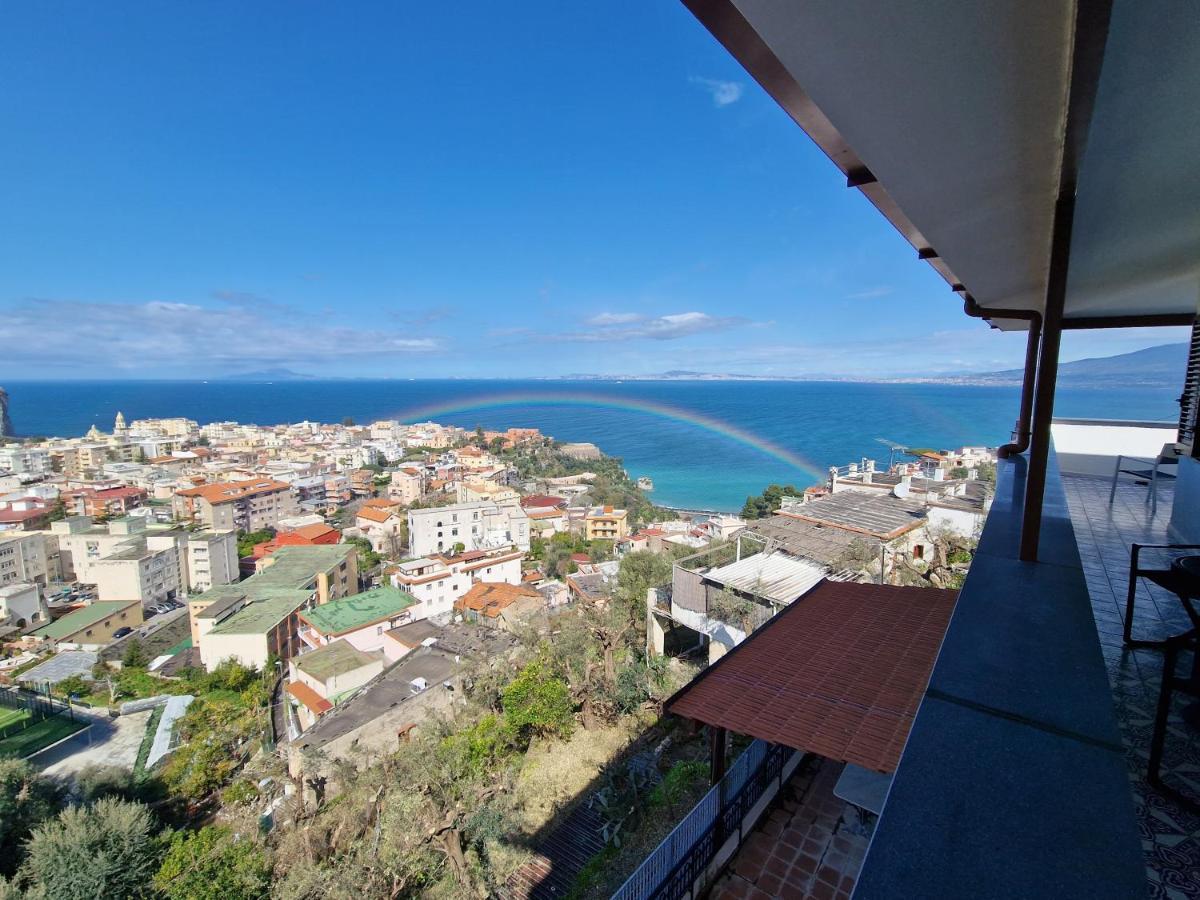 Appartamento In Villa Ariel Vico Equense Exterior photo